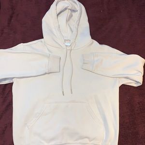 Crème colored hoodie
